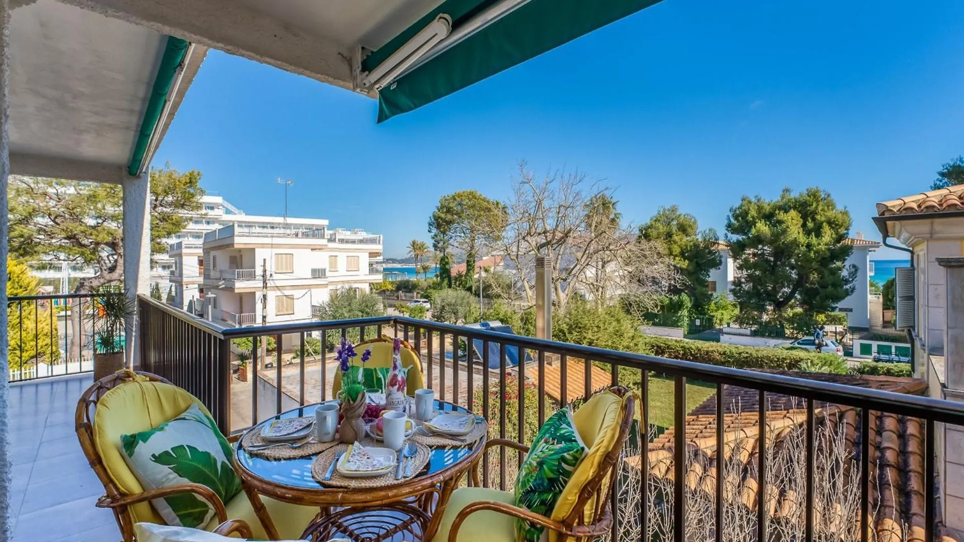 Apartment In Alcudia Near The Beach